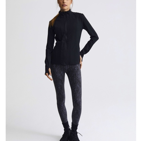 Varley Jackets & Blazers - VARLEY MAYWOOD JACKET SIZE MEDIUM